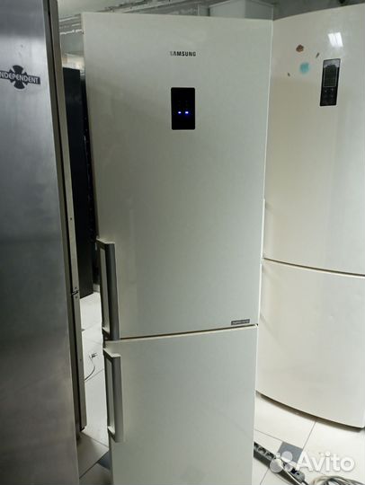 Холодильник Samsung No Frost