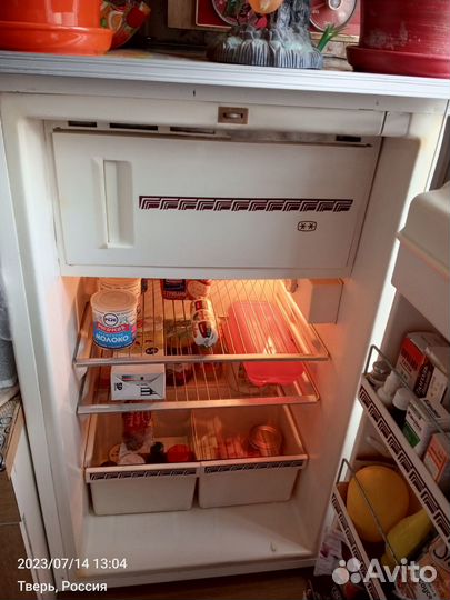 Продам холодильник