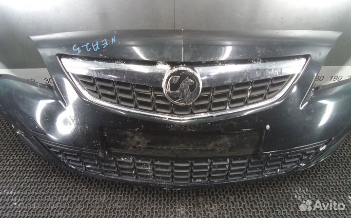 Бампер передний Opel Astra J