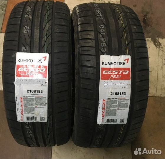 Kumho Ecsta PS31 255/35 R18 94W