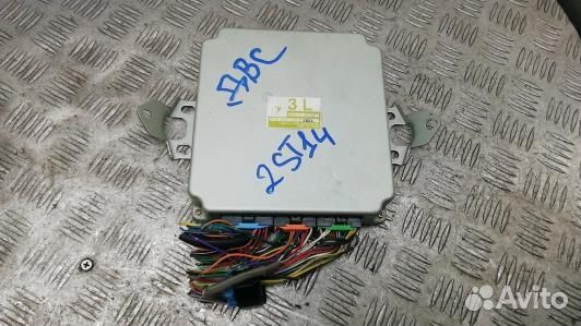 Блок управления двигателем subaru legacy 3 (2ST14P