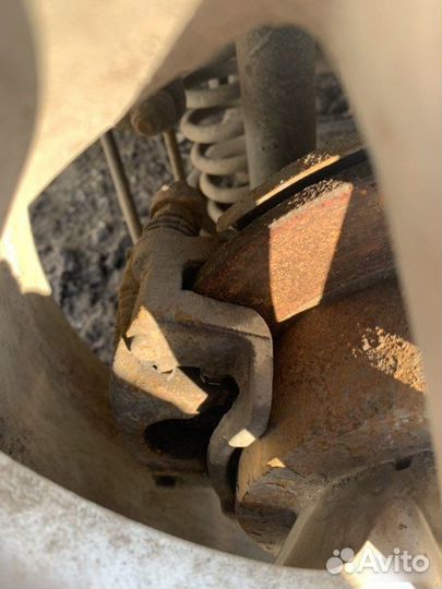 Суппорта задняя Hyundai Ix35