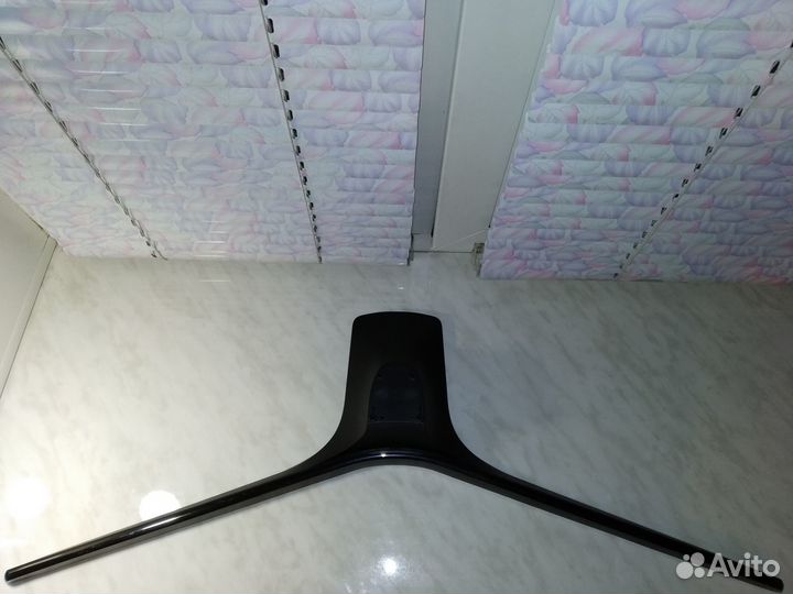 Подставка под плазменный телевизор