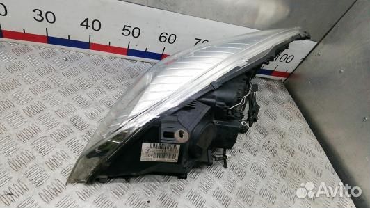 Фара правая renault megane 3 (HEA18MU01)