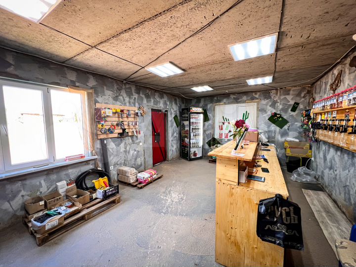 Торговая площадь, 86 м²