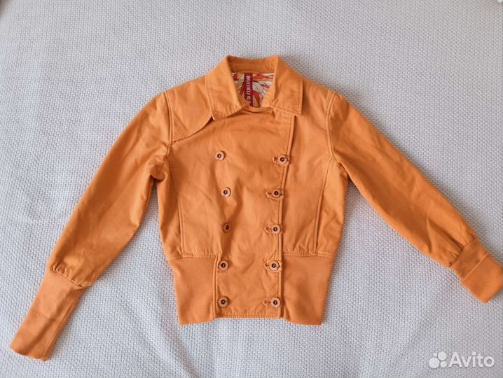 Куртка демисезонная женская 42 размер