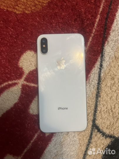 iPhone X, 64 ГБ