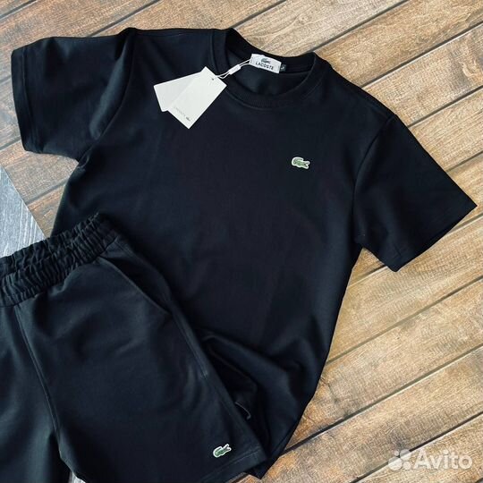 Комплект шорты и футболка Lacoste