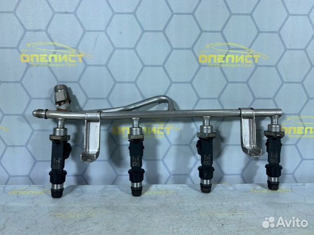 Форсунки с рампой Opel Corsa C Z14XE