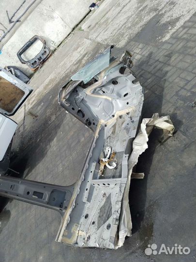 Порог левый Фольксваген поло седан 2016 г