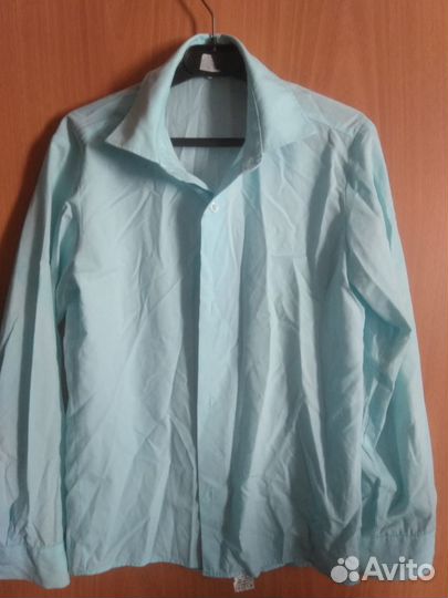 Продам рубашку рост 122-128