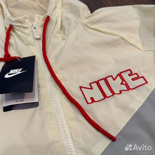 Ветровка Nike легкая новые