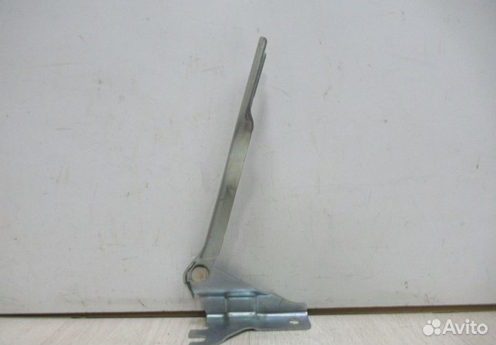 Петля капота левая Volkswagen Polo oem 6r0823301b