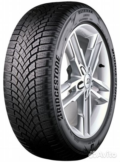Bridgestone Blizzak LM-005 255/40 R18 99V