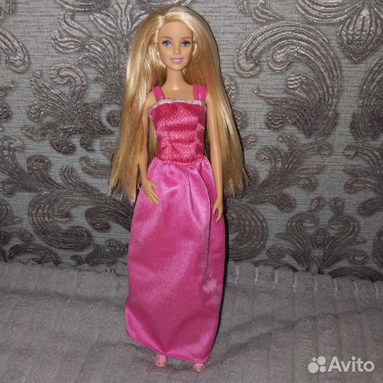 Кукла Барби