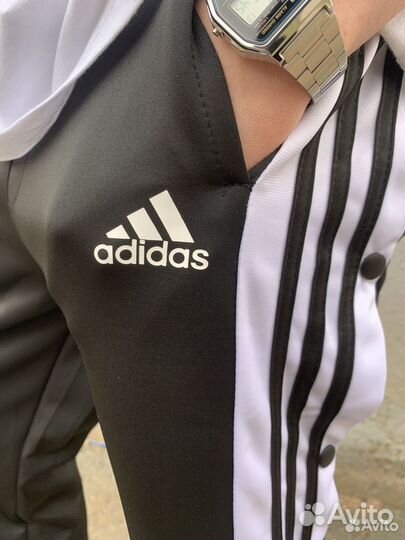 Штаны adidas на заклепках