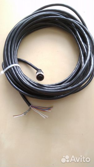 Кабель с разъемом