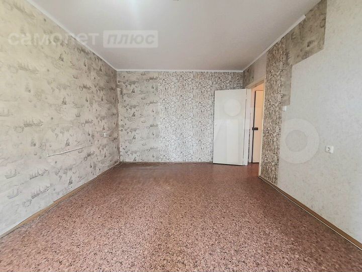 1-к. квартира, 38 м², 1/10 эт.