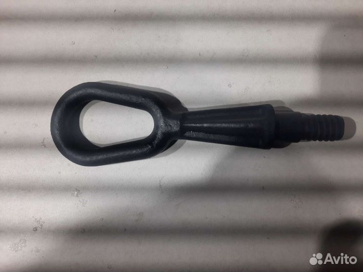 Крюк буксировочный BMW 72157070643 для BMW бмв