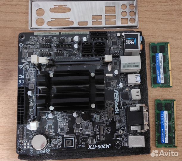 Материнская плата asrock J4205-itx