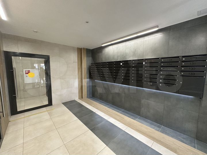 2-к. квартира, 52,3 м², 1/14 эт.