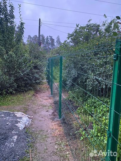 Заборы, оградки, вольеры и т.п