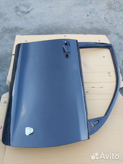 Продам дверь правую Toyota Prado 150