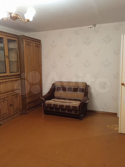 2-к. квартира, 54 м², 2/5 эт.
