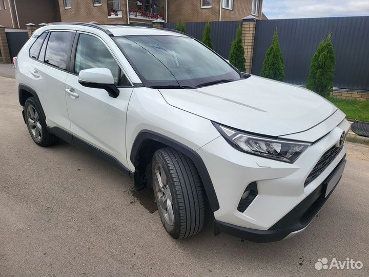 Toyota RAV4 2.0 CVT, 2021, 16 100 км