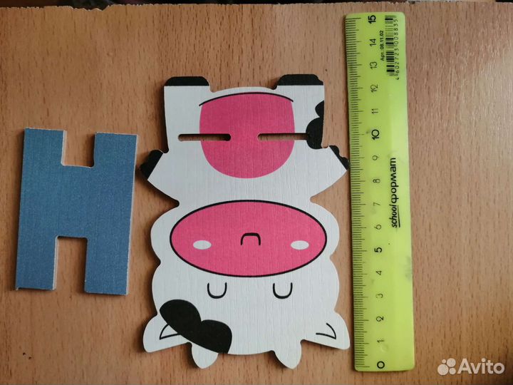 Подставка для телефона из дерева