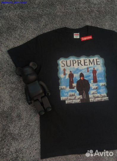 Футболка Supreme