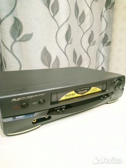 Видео магнитофон philips