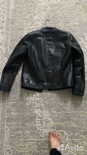 Мужская куртка из питона