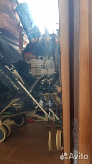 Зеркало настенное