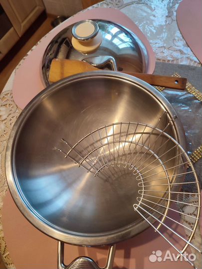 Сковорода казан (wok) Zepter