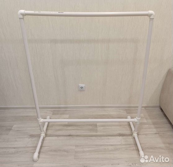 Вешалка напольная