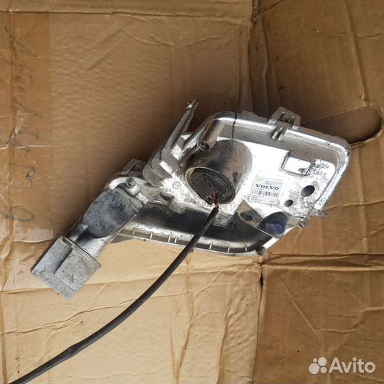 Дхо левое Volvo xc 60 рестйлинг 2013-2017