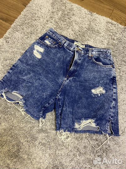 Джинсовые шорты