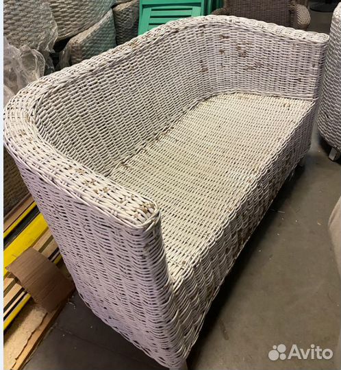 Мебель из натурального ротанга бу