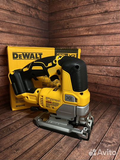 Лобзик dewalt dcs334