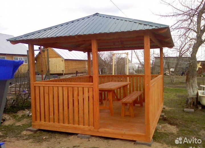 Бригада строителей