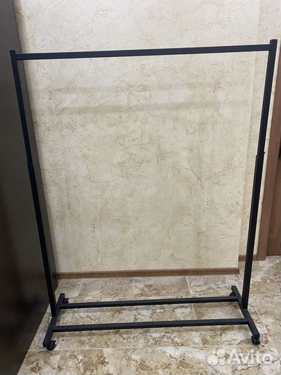 Вешалка напольная