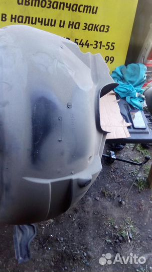 Подкрылок задний правый BMW 7-серия E65/E66 2001