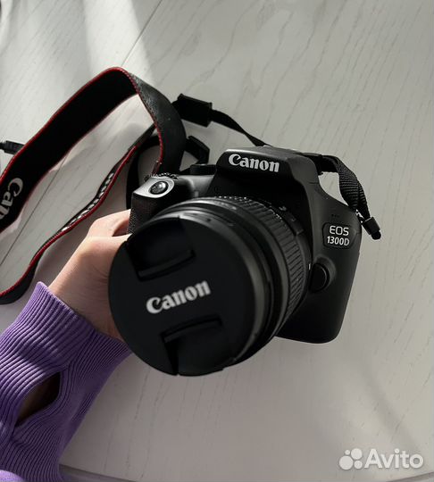 Зеркальный фотоаппарат Canon 1300d kit 18-55mm
