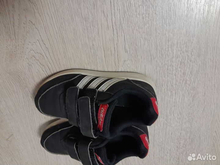 Кроссовки детские adidas