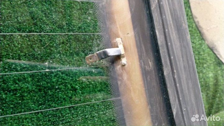 Стекло двери багажника Skoda Yeti 2009-2018