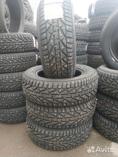 Tigar SUV Ice 215/65 R16 102T