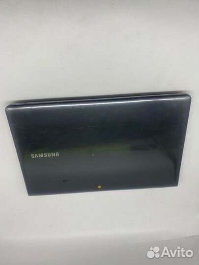 Ноутбук Samsung 355v