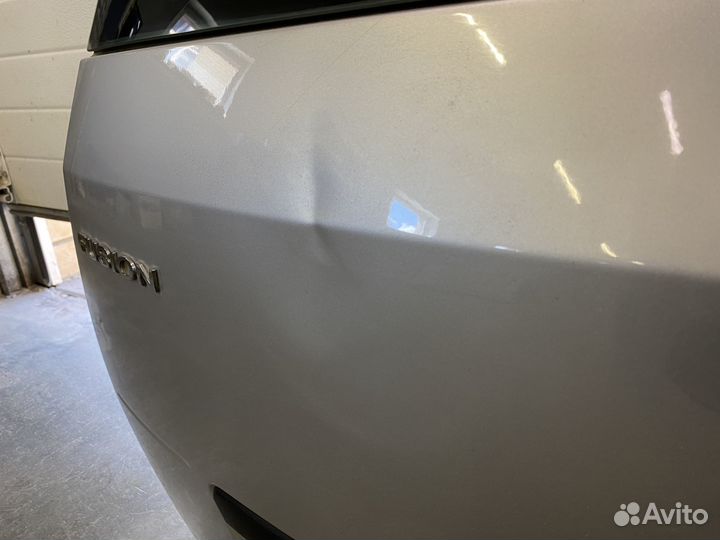 Крышка багажника Ford Fusion