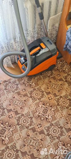 Моющий пылесос tomas